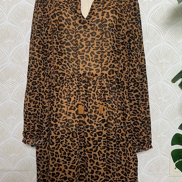 Leopard Print V-Neck Dress - Picture 1 of 2
